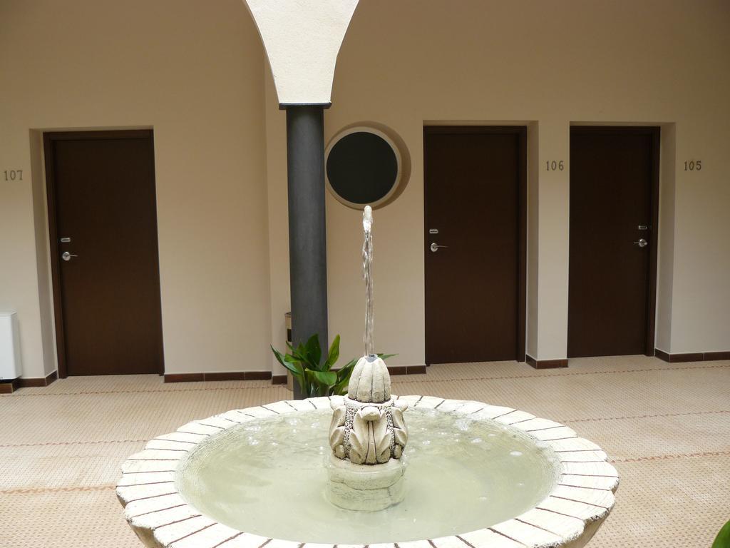 Hotel Ciudad Del Renacimiento Baeza Esterno foto