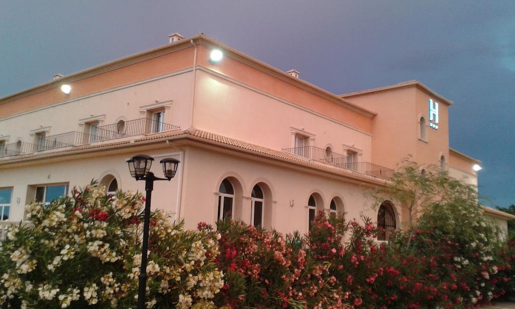 Hotel Ciudad Del Renacimiento Baeza Esterno foto